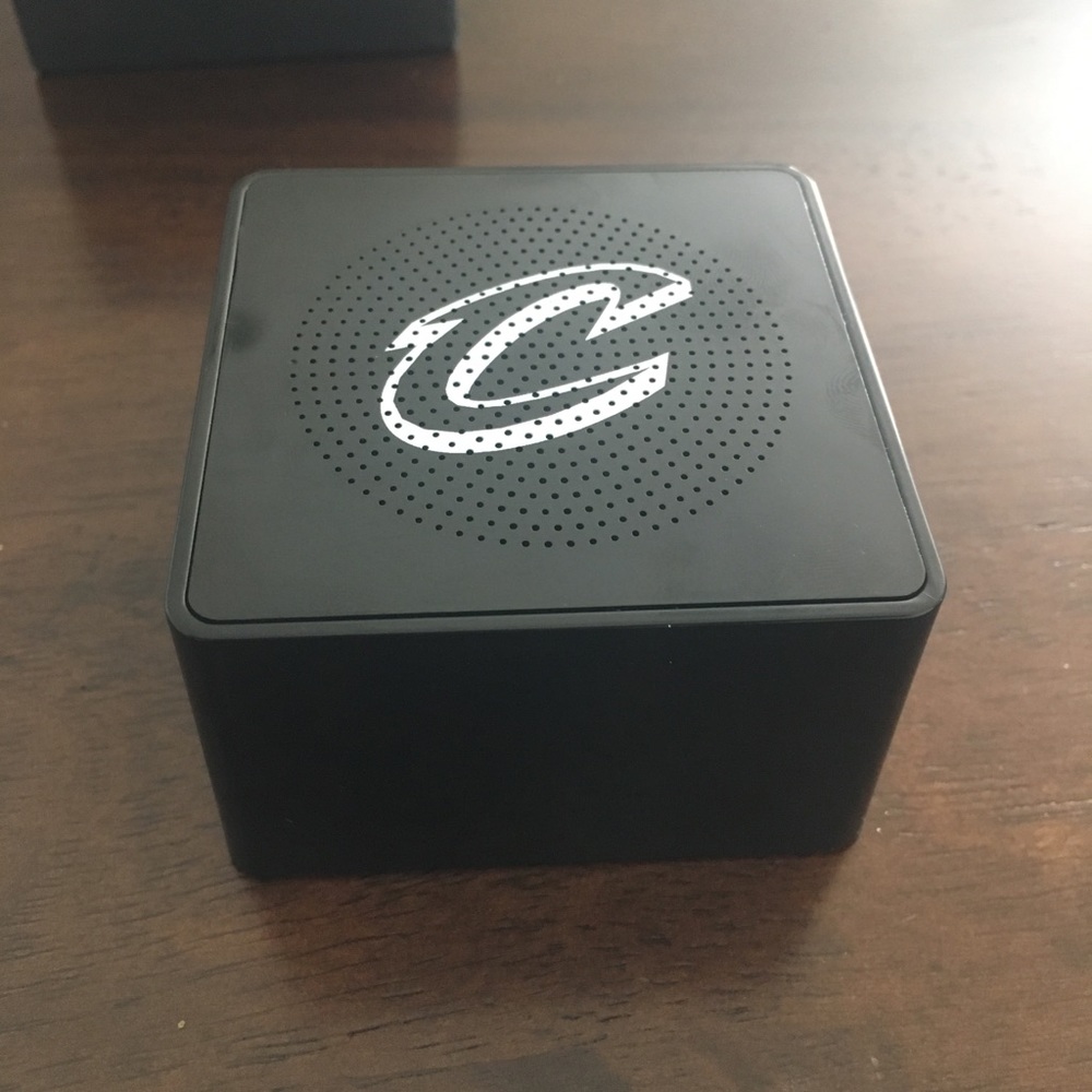 Mini Bluetooth speaker